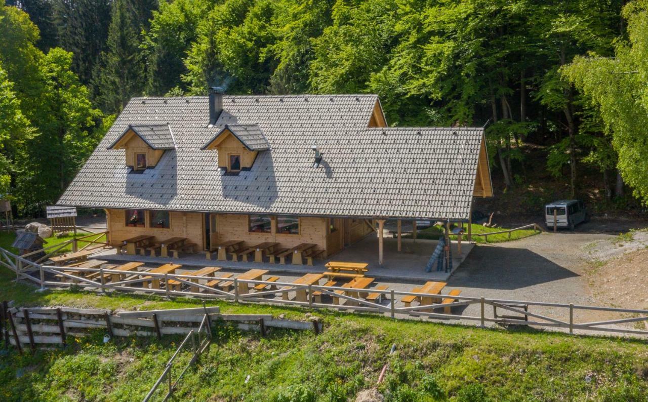 Koca Na Talezu Bed & Breakfast Ribno ภายนอก รูปภาพ